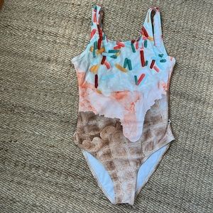 NWT MOLO UPF 50 Swimsuit